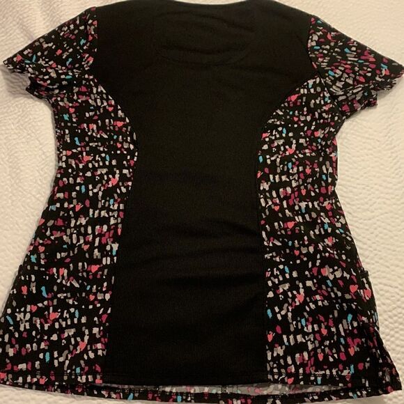 Infinity scrub top by Cherokee, XS, great condition - Picture 5 of 6